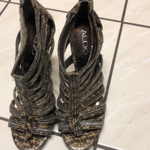 Aldo animal print stilettos 4 3/4 inch heels!